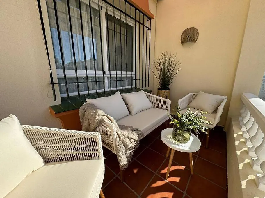 Nuevo Torrox Deluxe Beach & Piscina 0*,  Spanje